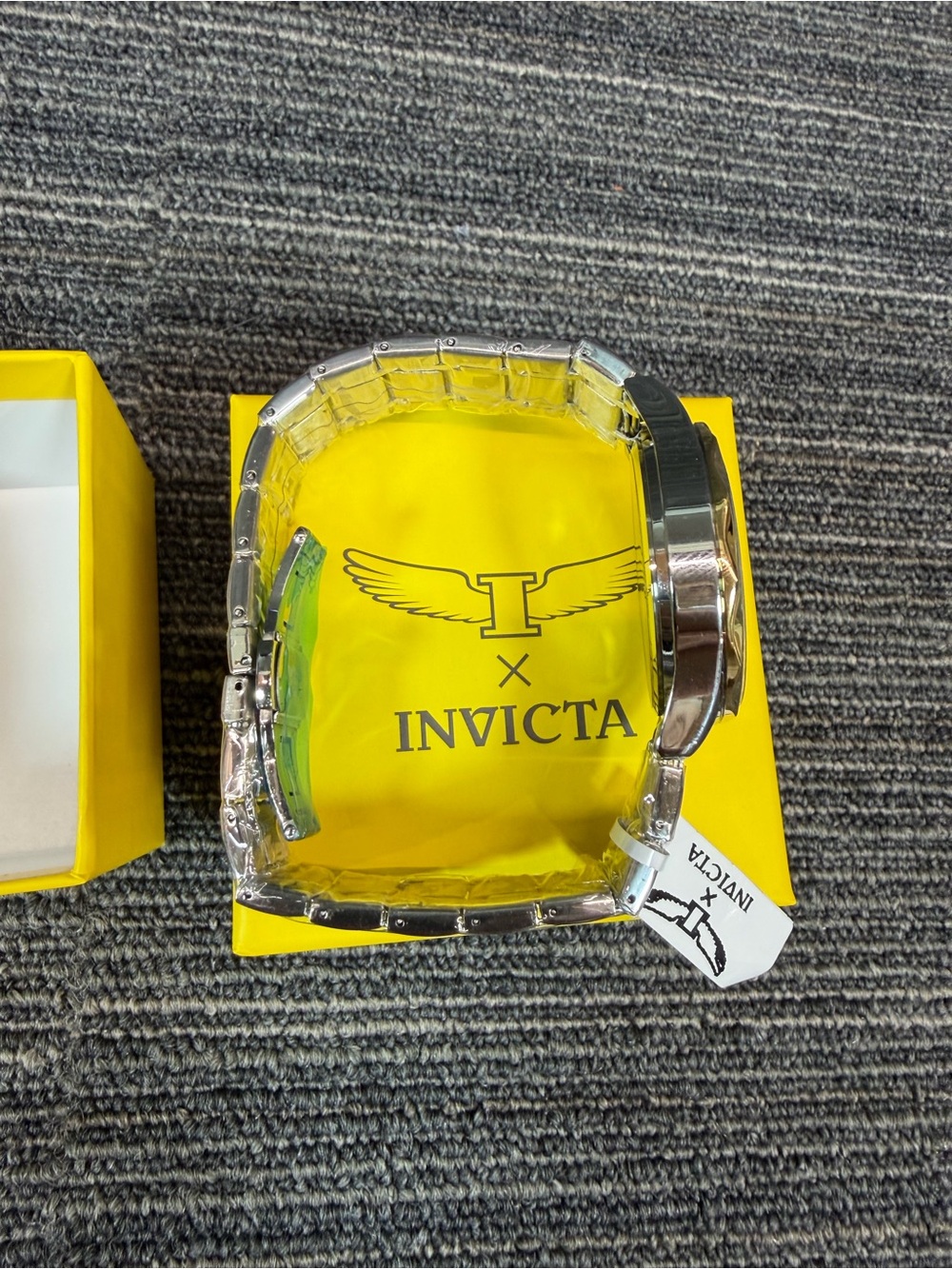 Invicta Specialty I by Invicta 41mm Mens Green Dial Watch with Gold Accent 69025 - Picture 4 of 12